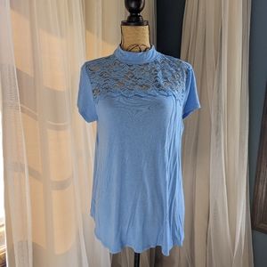 Candies  shirt sleeve lace top